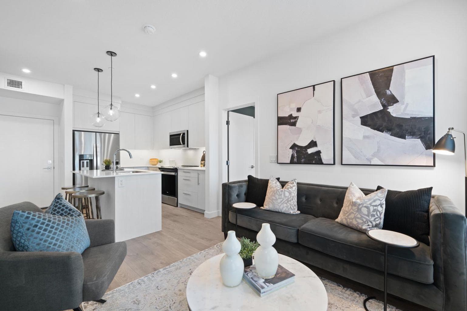 3314, 6 Merganser Drive W