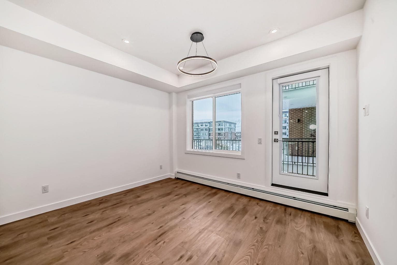4416, 6 Merganser Drive W