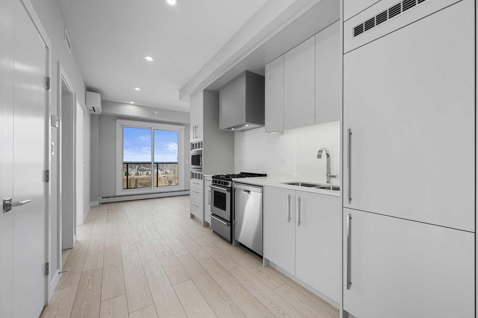 601, 8230 Broadcast Avenue SW