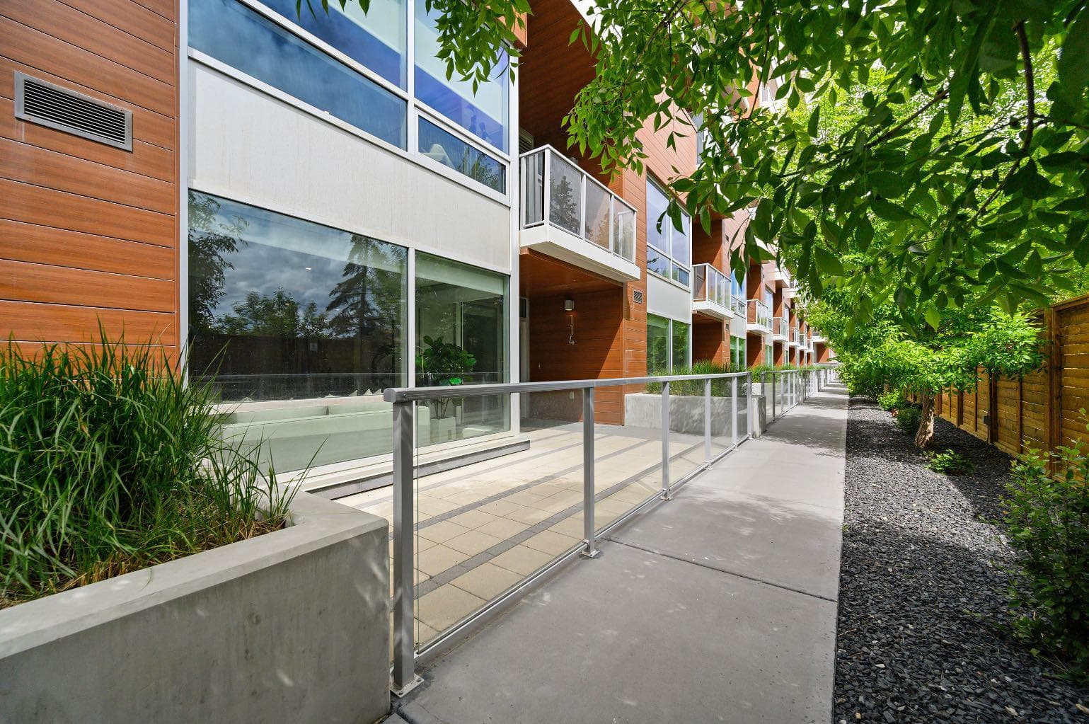 114, 8505 Broadcast Avenue SW