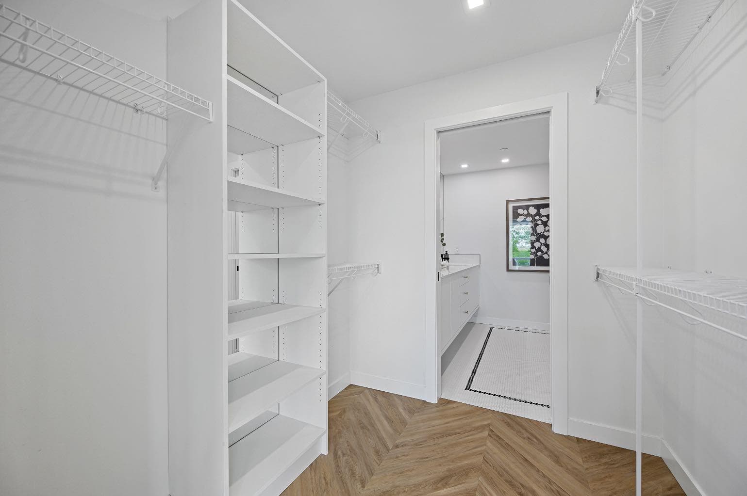 114, 8505 Broadcast Avenue SW