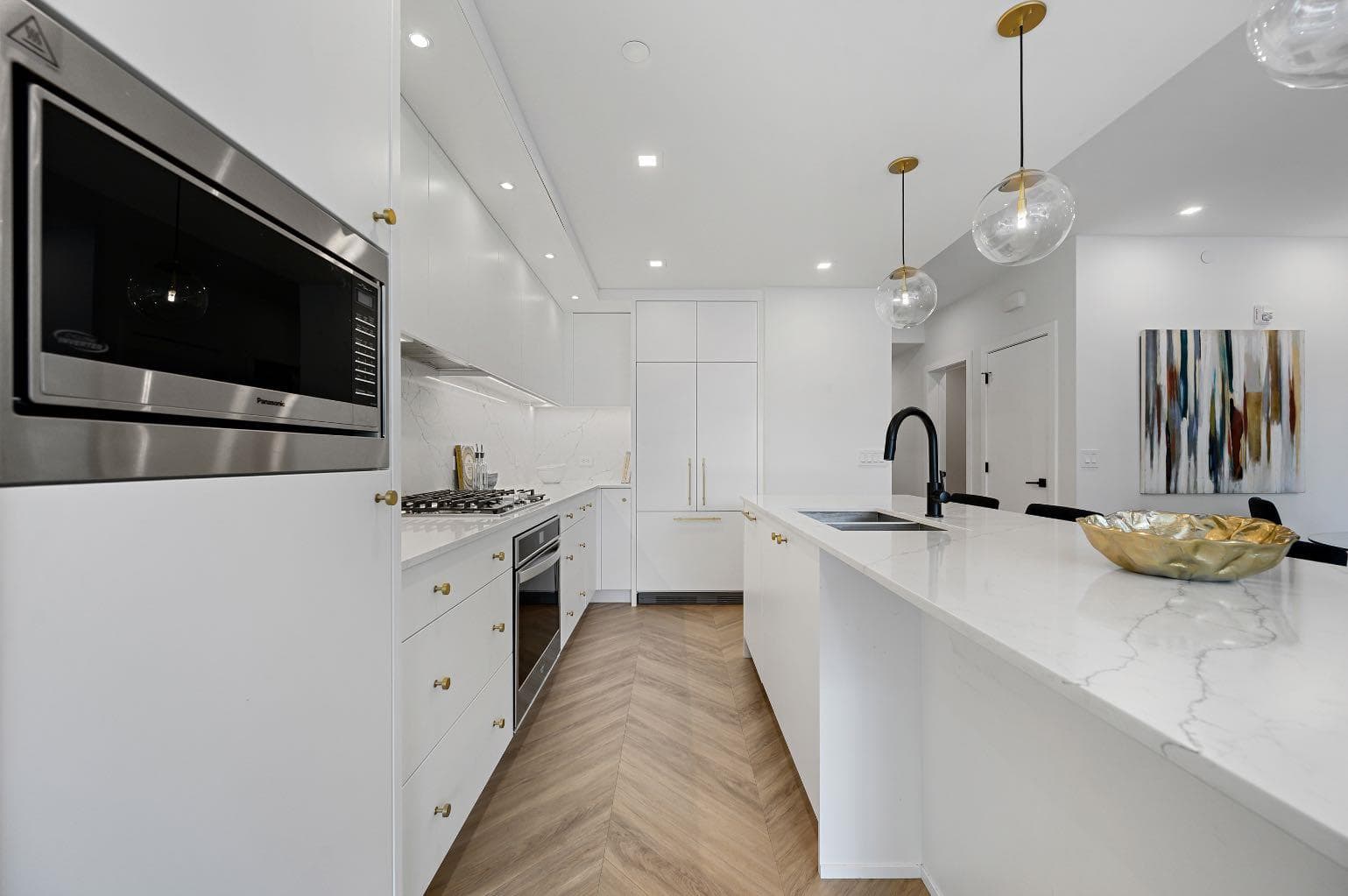 114, 8505 Broadcast Avenue SW