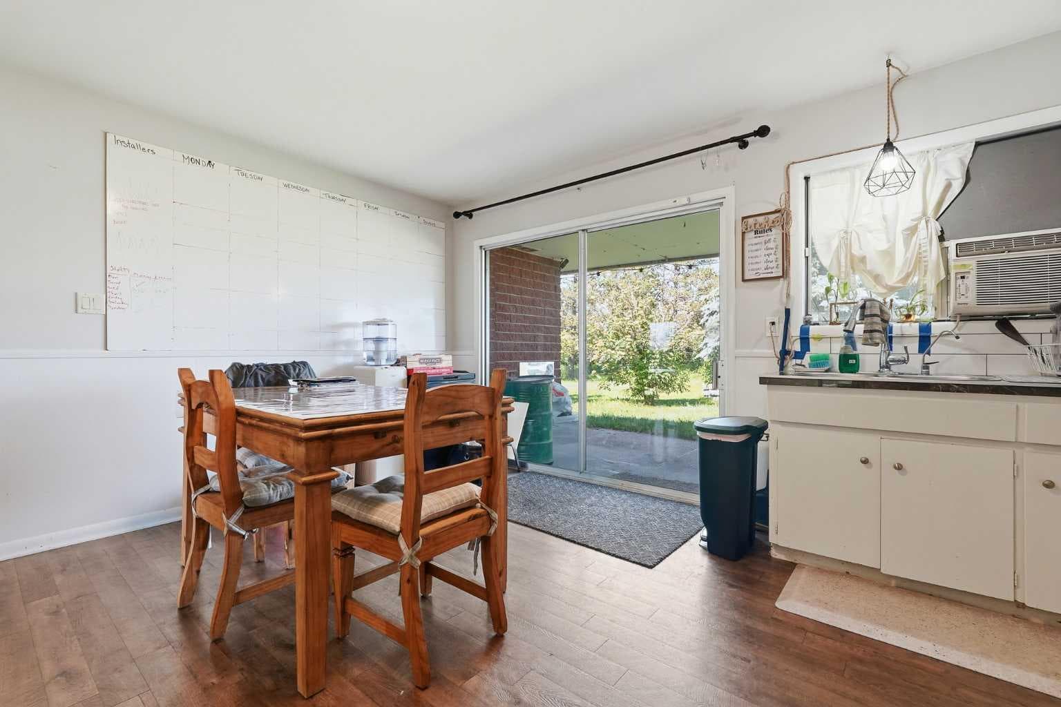 274006 Township Road 262  