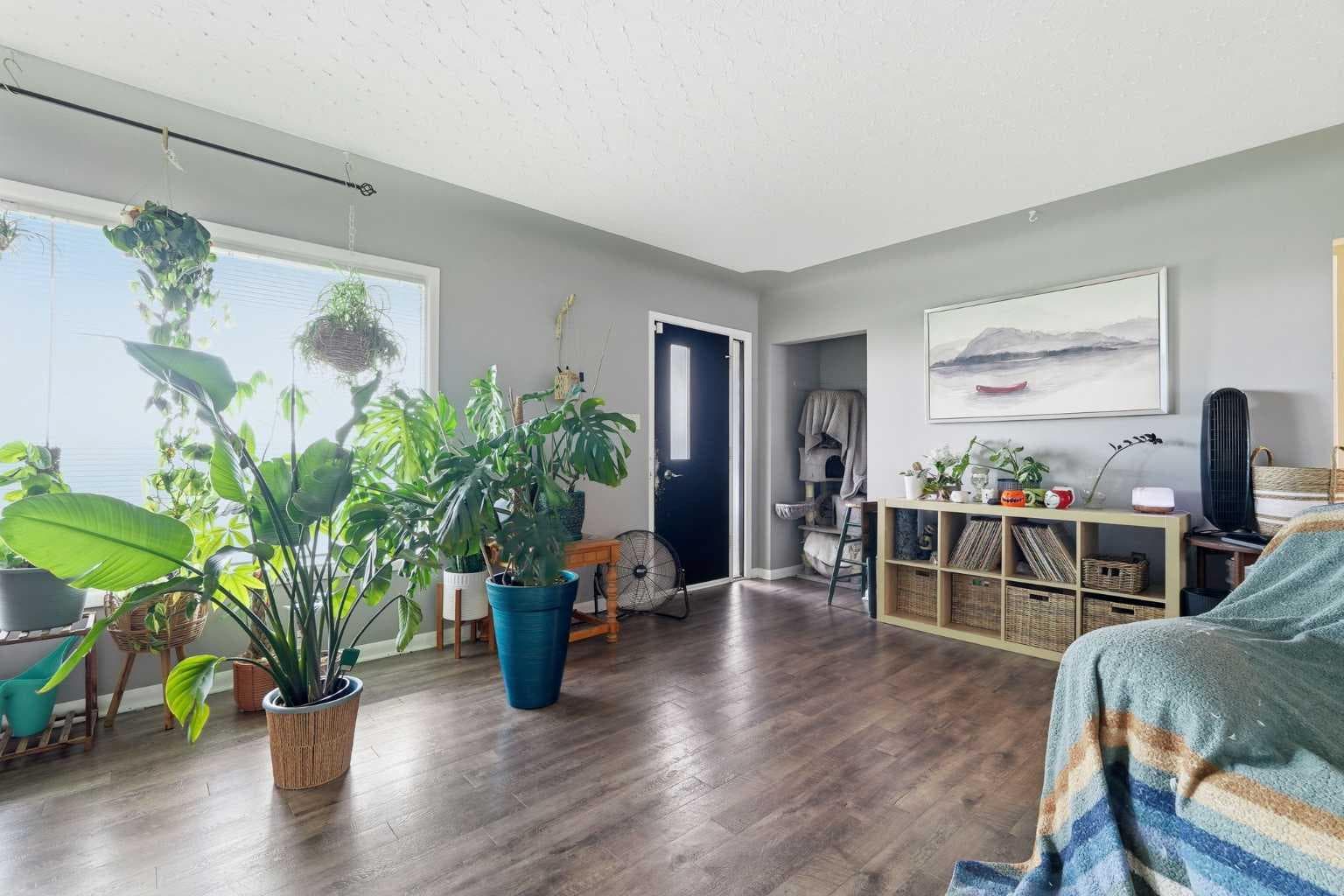 274006 Township Road 262  