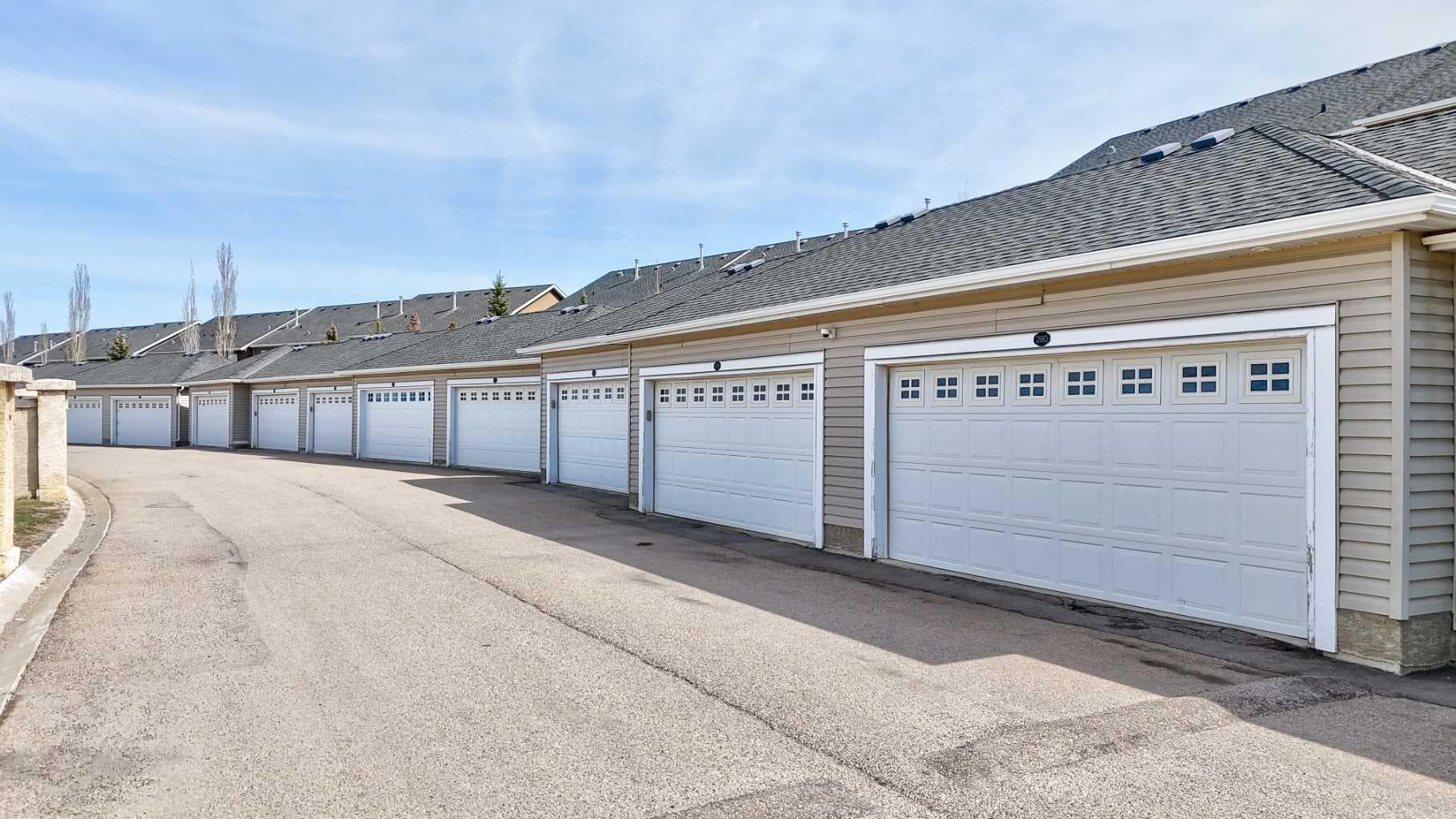 280 Rainbow Falls Drive 