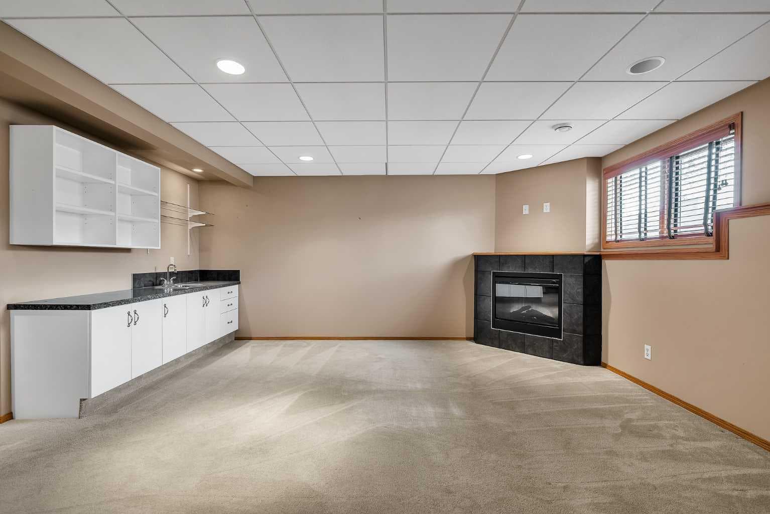 8 Edgepark Villas NW