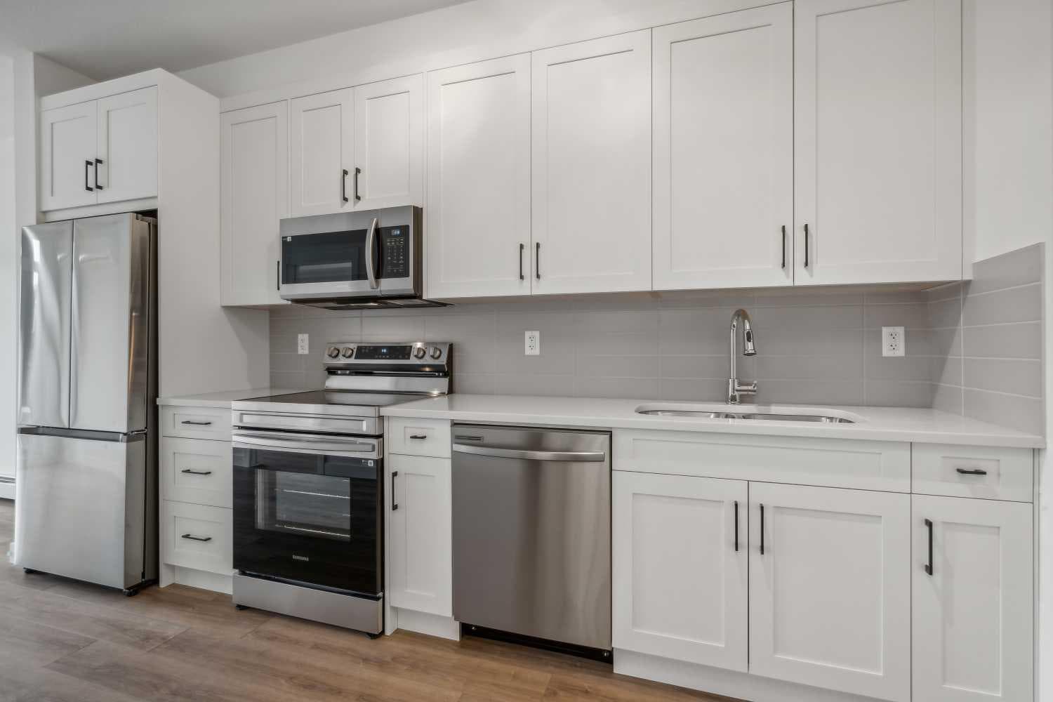 3117, 1802 Mahogany Boulevard SE