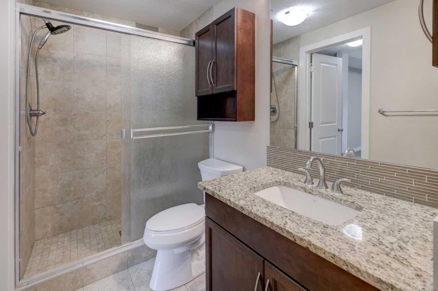 206, 16 Varsity Estates Circle NW