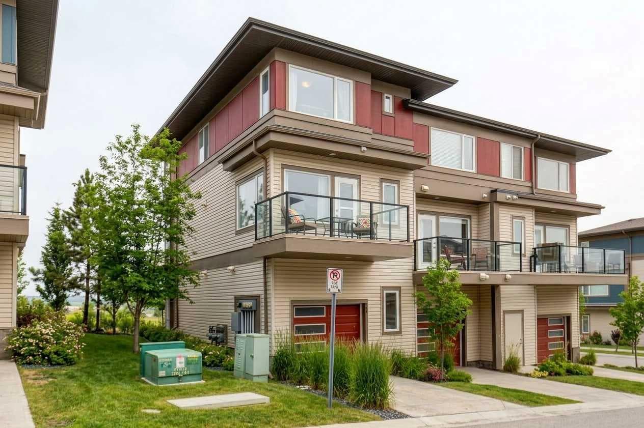 500, 501 River Heights Drive 
