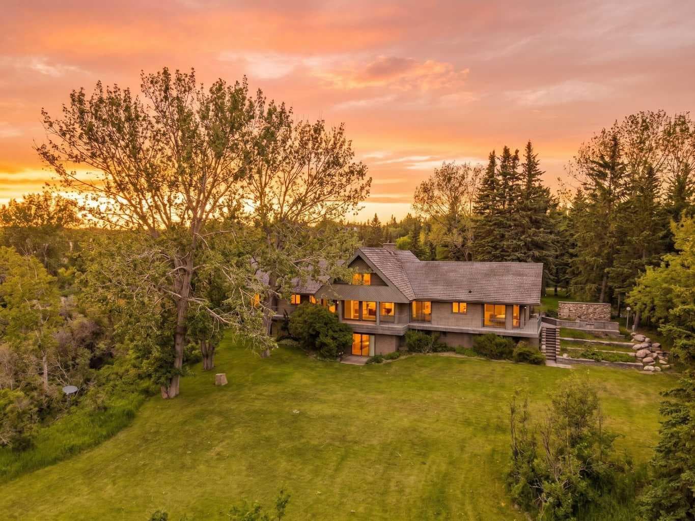 237 Escarpment Drive 