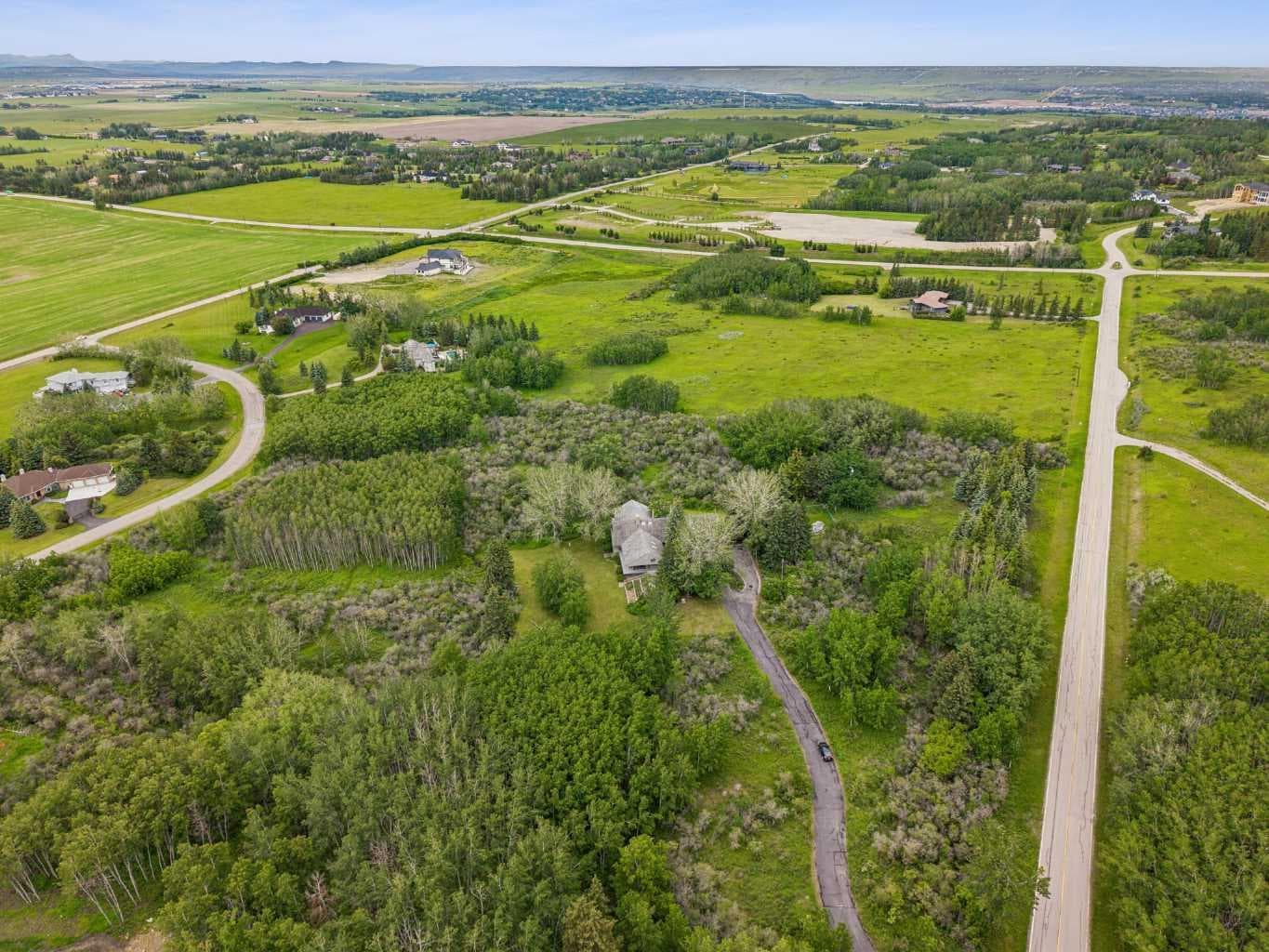 237 Escarpment Drive 