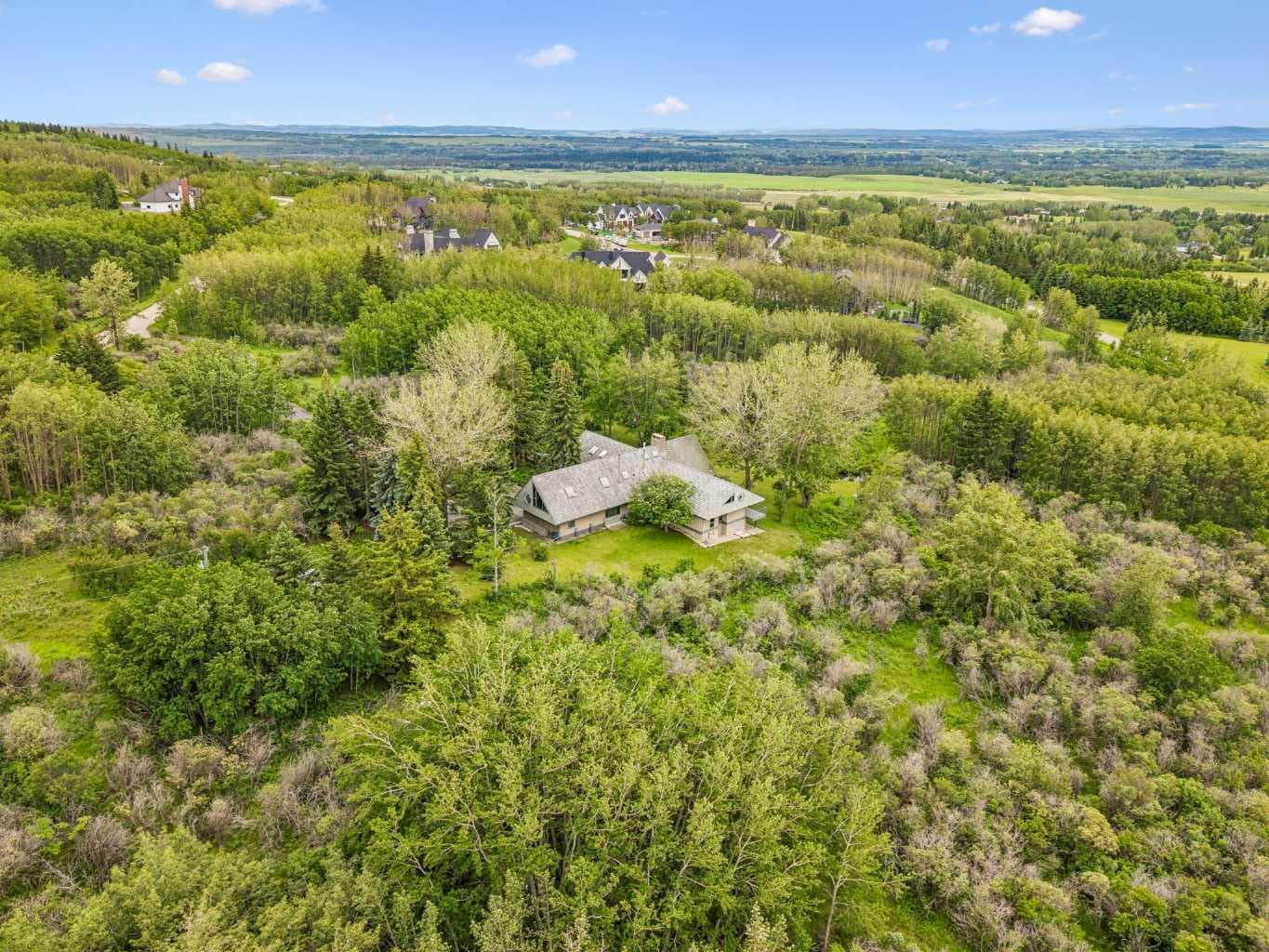237 Escarpment Drive 