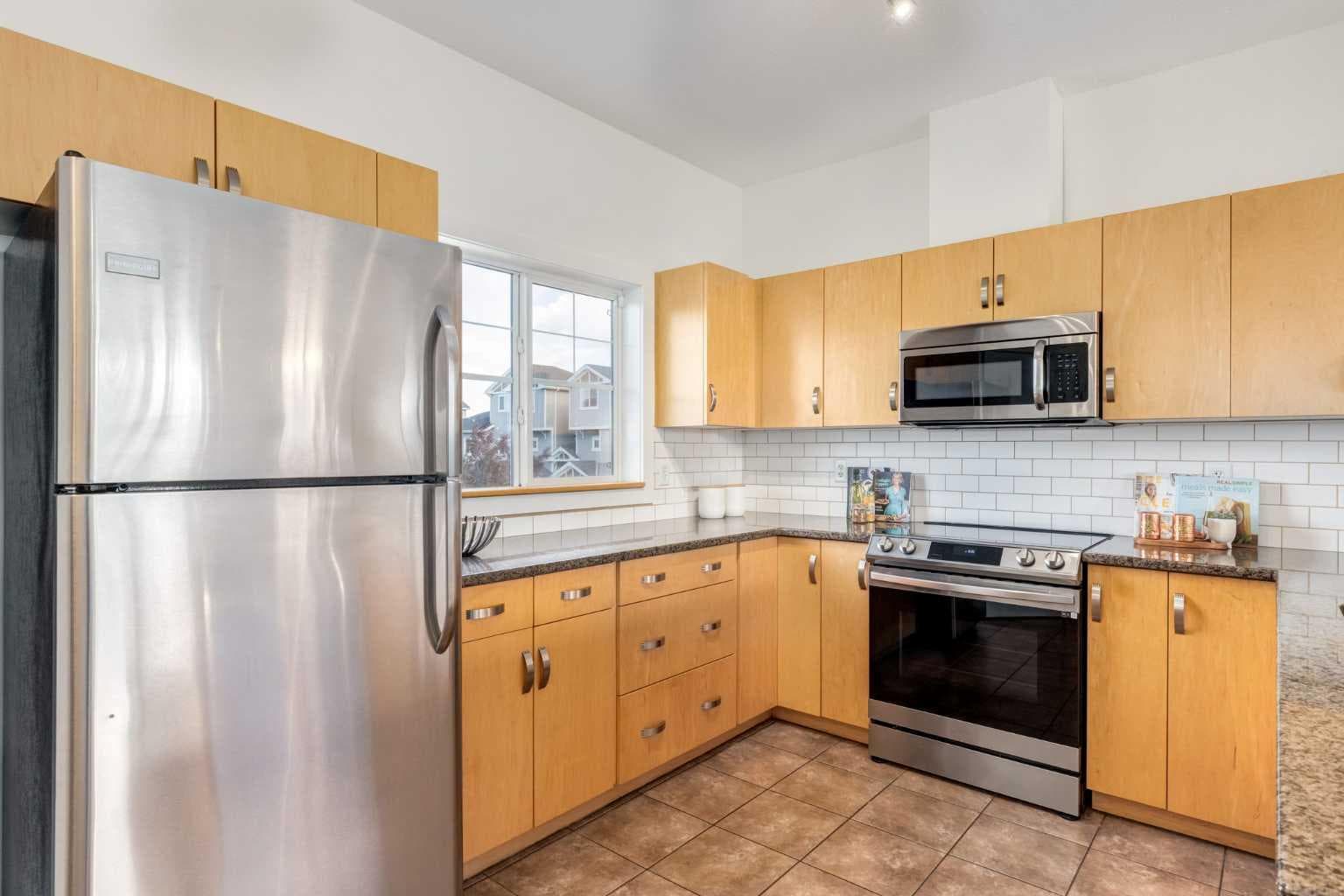 804, 281 Cougar Ridge Drive SW