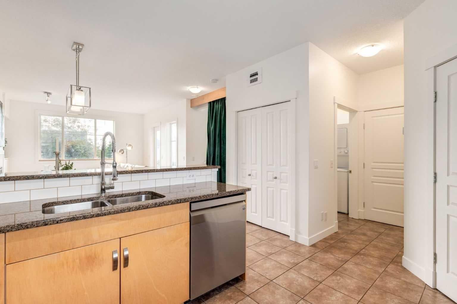 804, 281 Cougar Ridge Drive SW