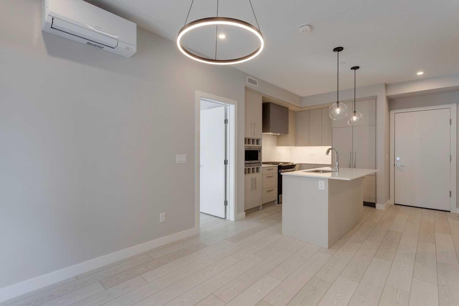206, 8370 Broadcast Avenue SW