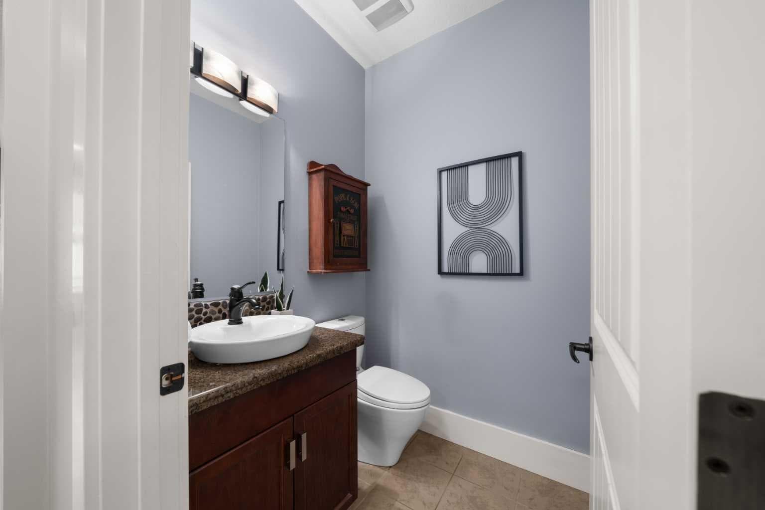 11 Aspen Cliff Place SW
