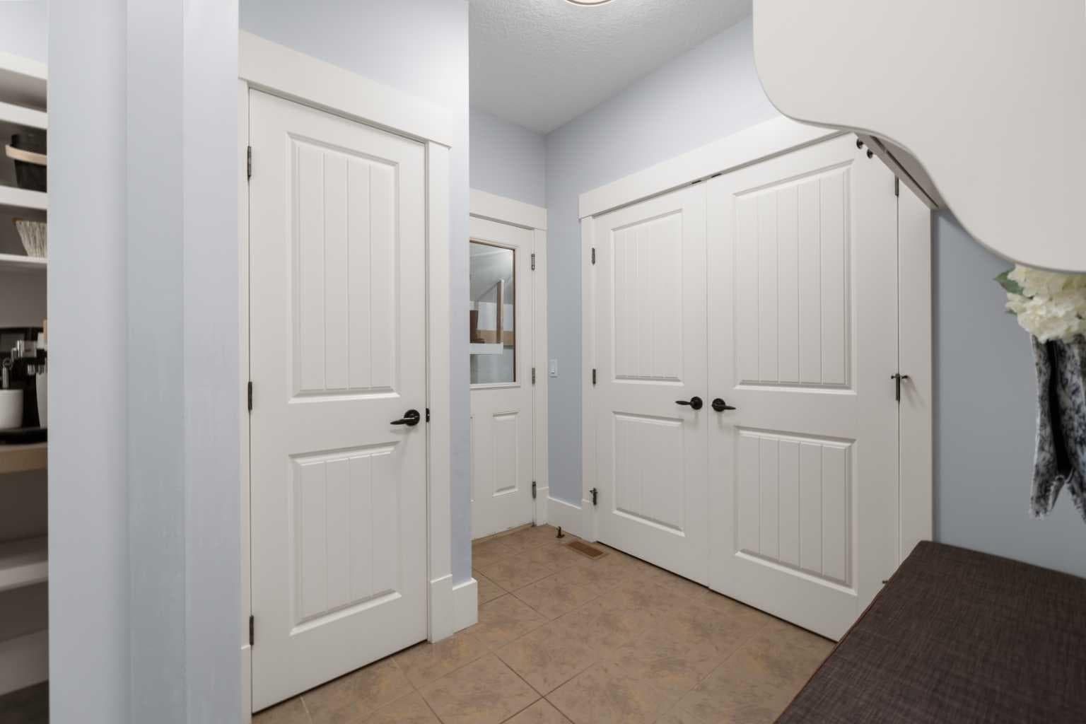 11 Aspen Cliff Place SW