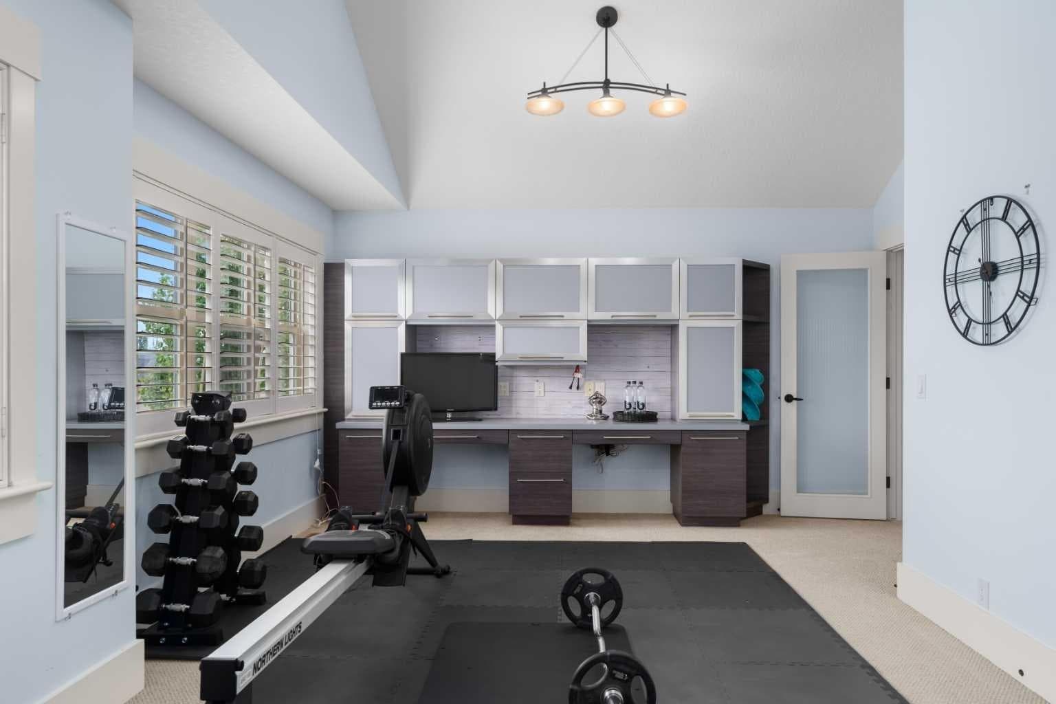 11 Aspen Cliff Place SW