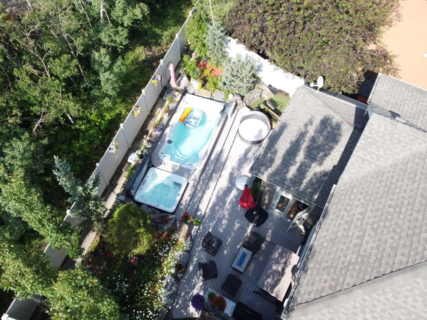 11 Aspen Cliff Place SW