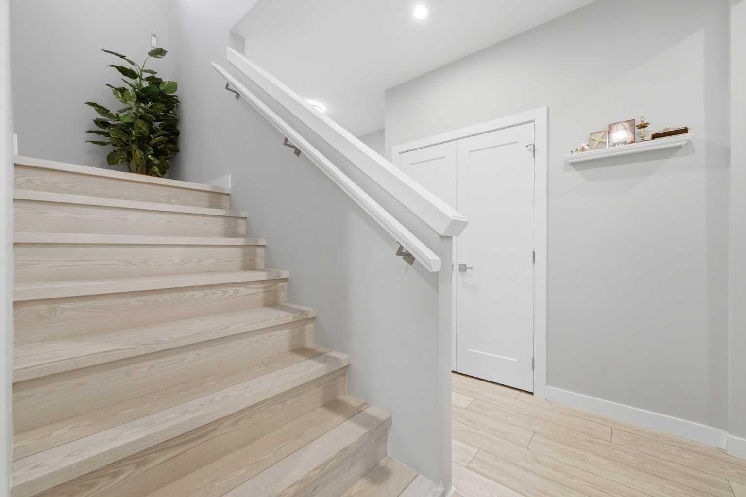 163 DAWSON WHARF RISE Mount 