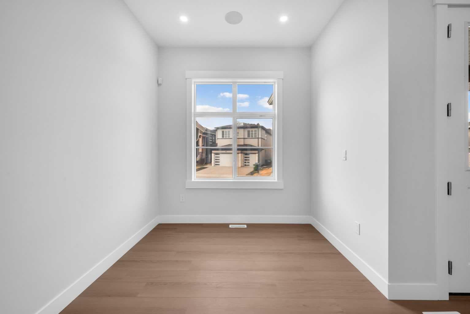 203 KINNIBURGH Place 