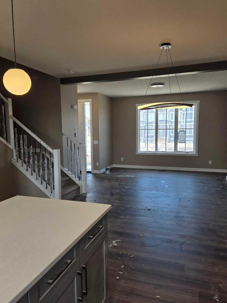 1155 Cobblestone Boulevard SW