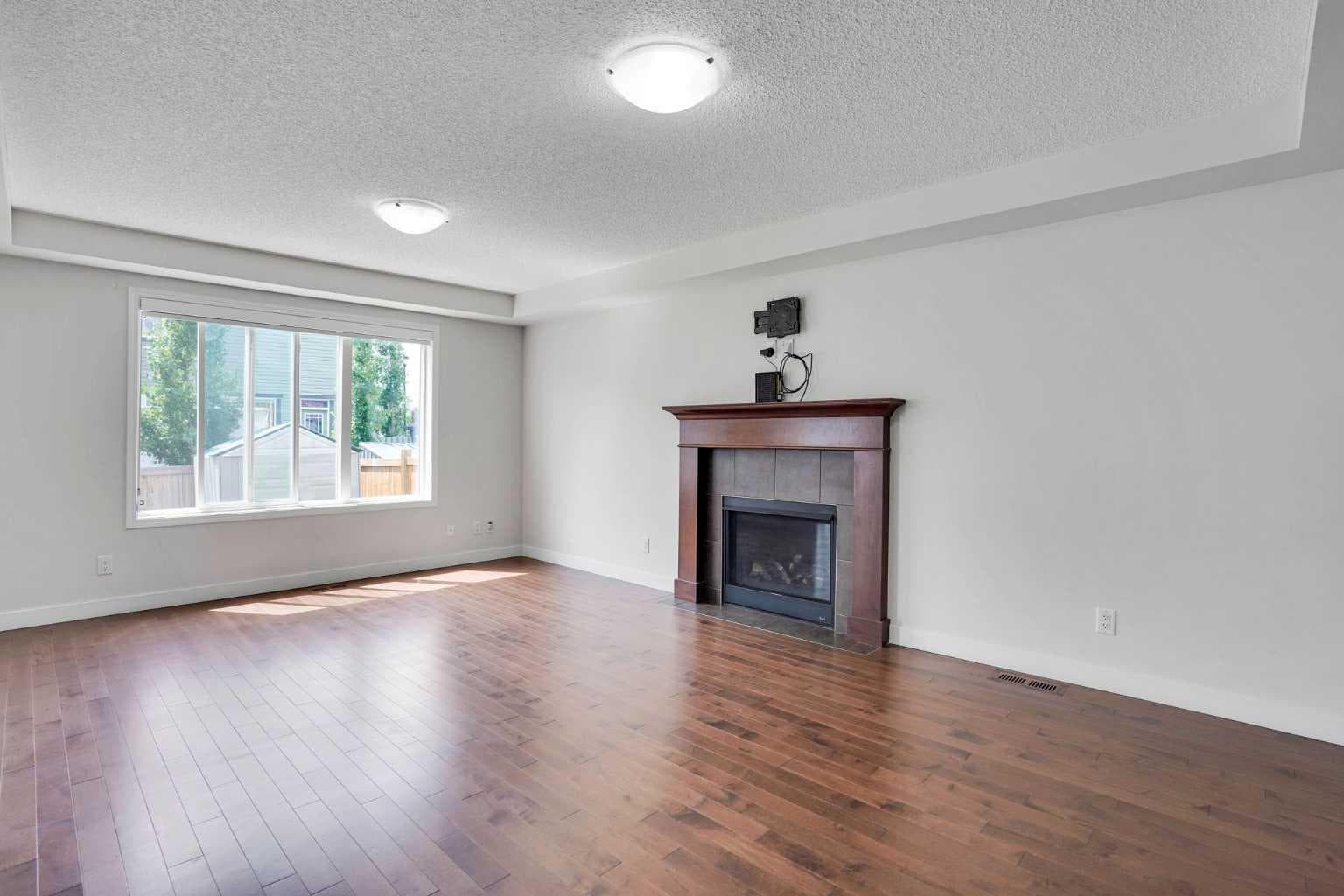 209 Windford Park SW