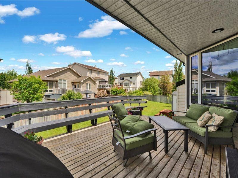 147 Cove Place 