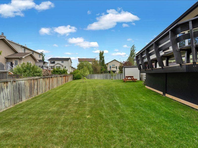 147 Cove Place 