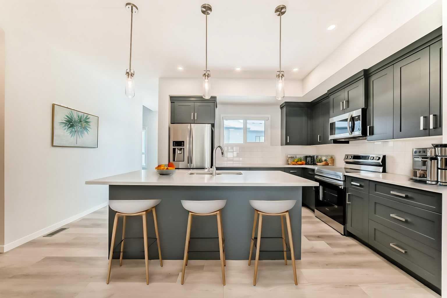 136, 42 Cranbrook Gardens SE