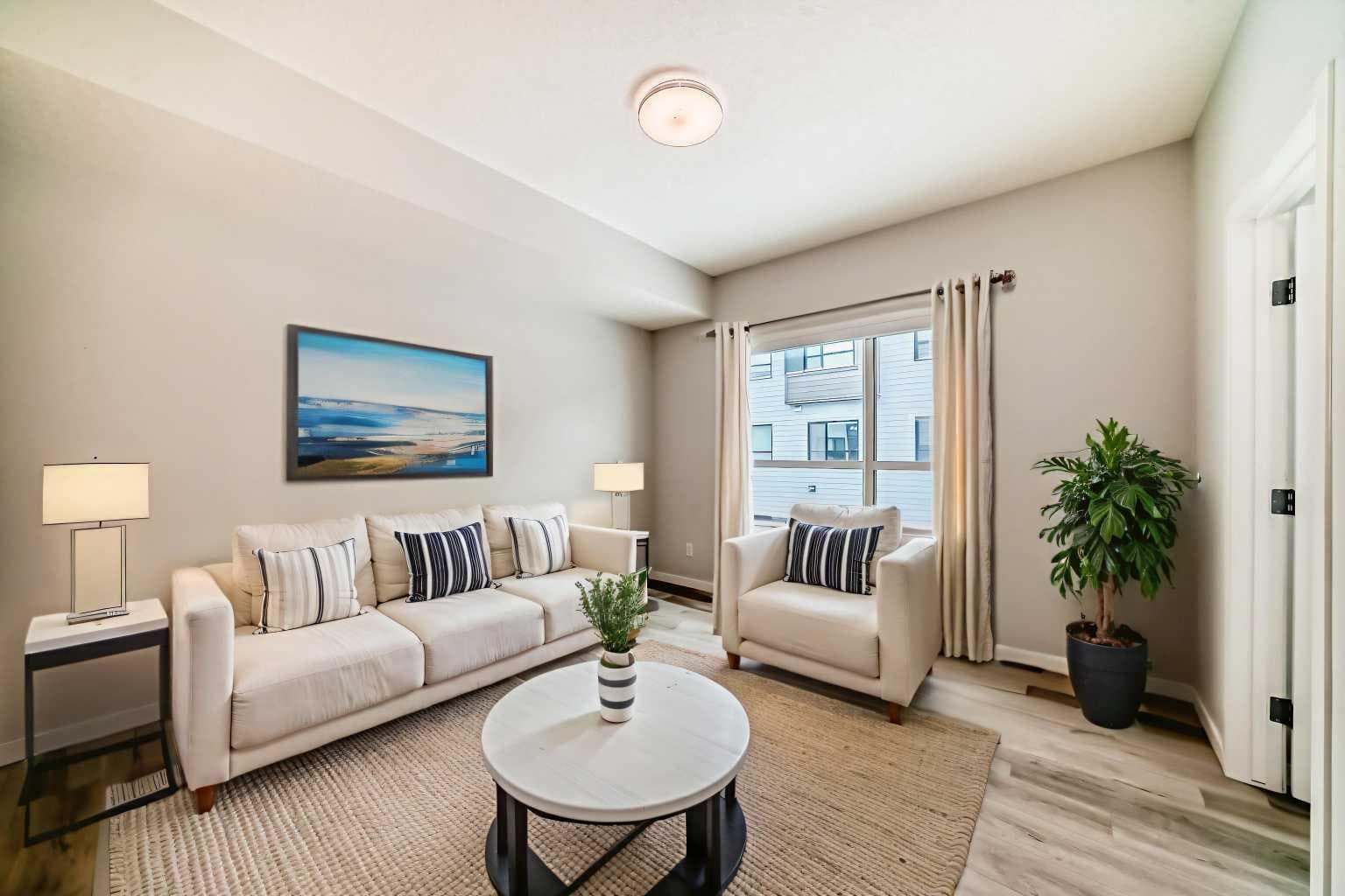 136, 42 Cranbrook Gardens SE