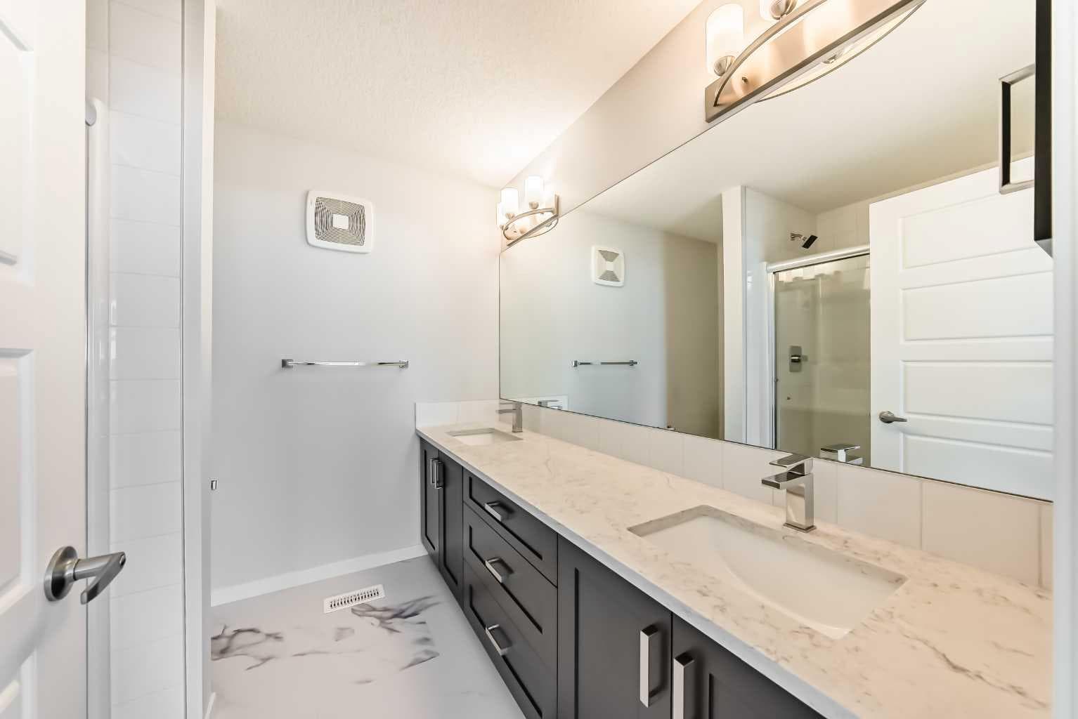 136, 42 Cranbrook Gardens SE