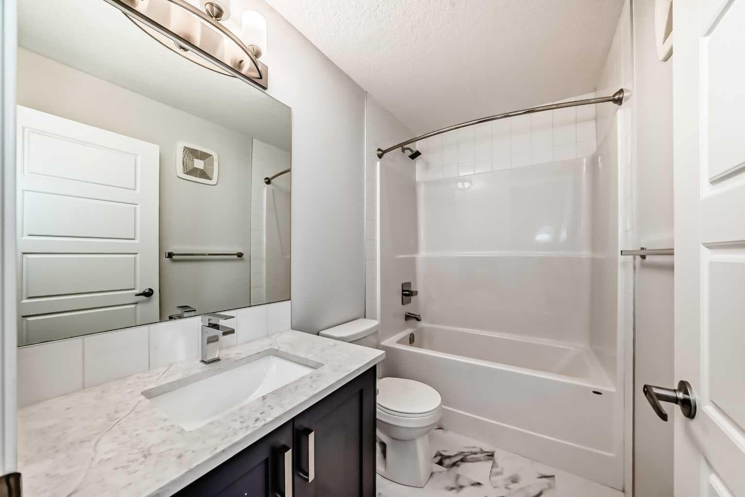 136, 42 Cranbrook Gardens SE