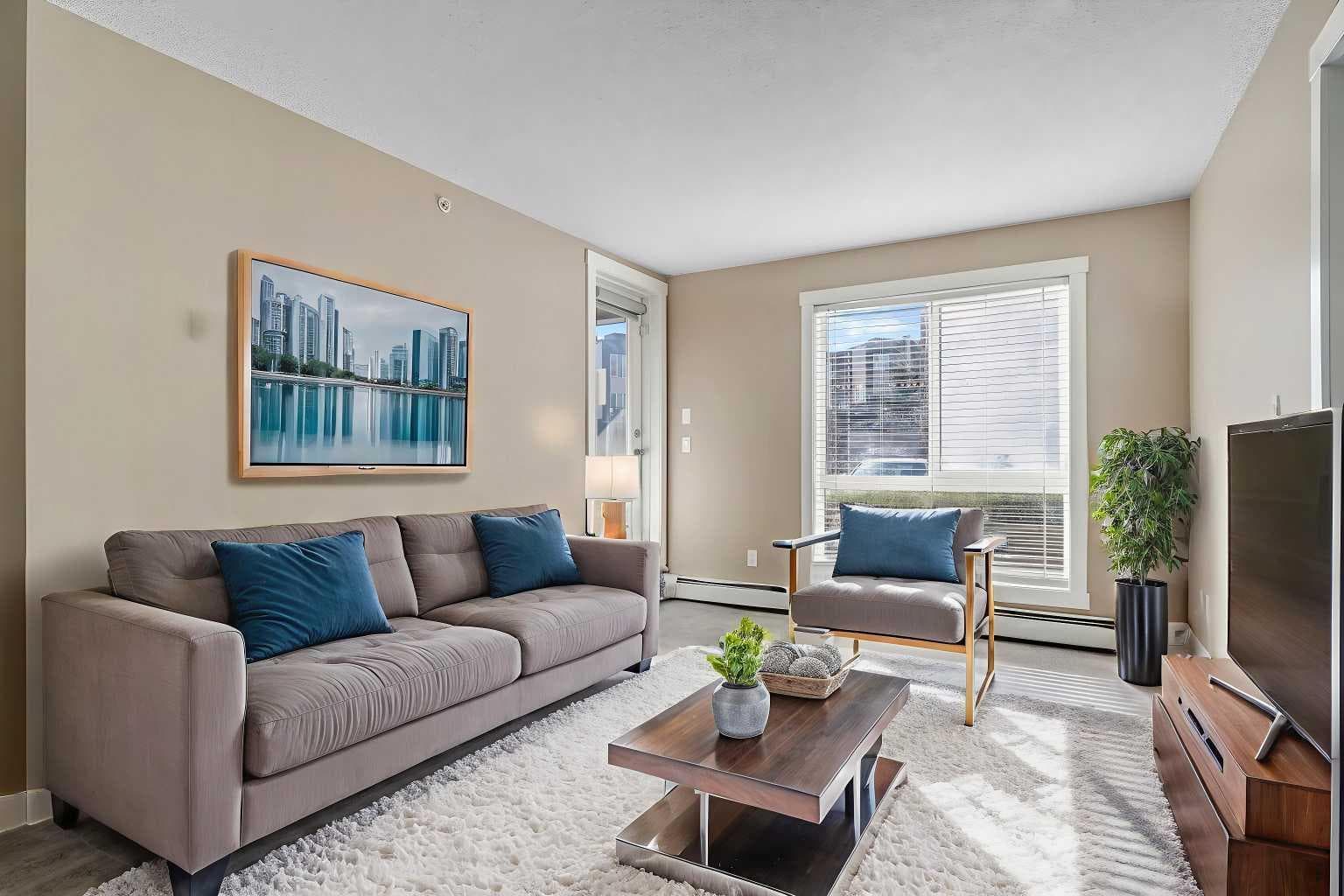 312, 10 Kincora Glen Park NW