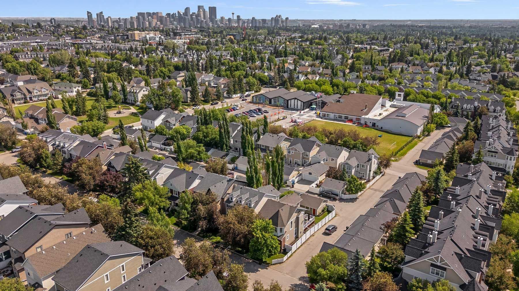 113 Ypres Green SW