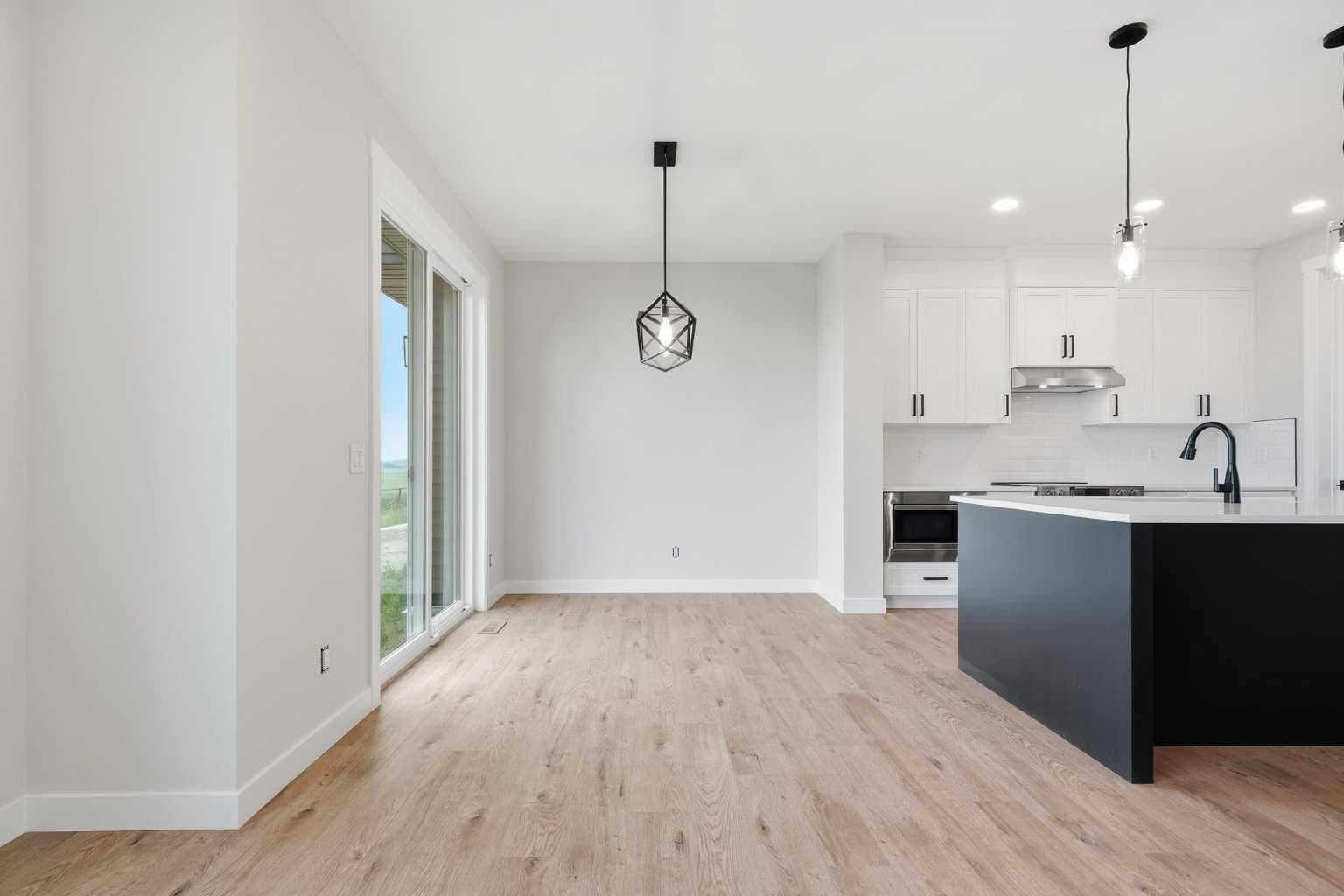 446 Kinniburgh Loop 