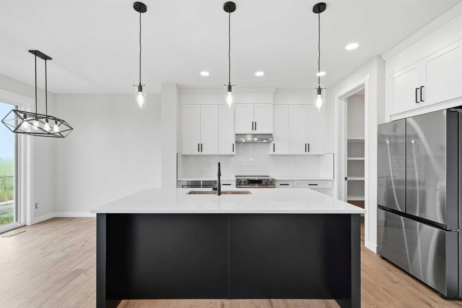 446 Kinniburgh Loop 