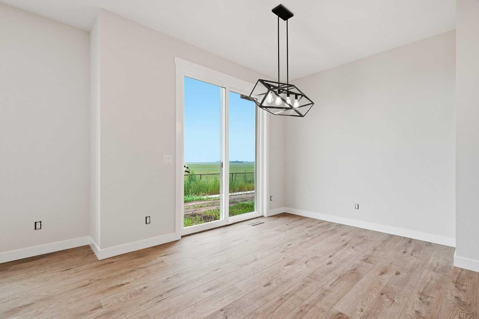 446 Kinniburgh Loop 