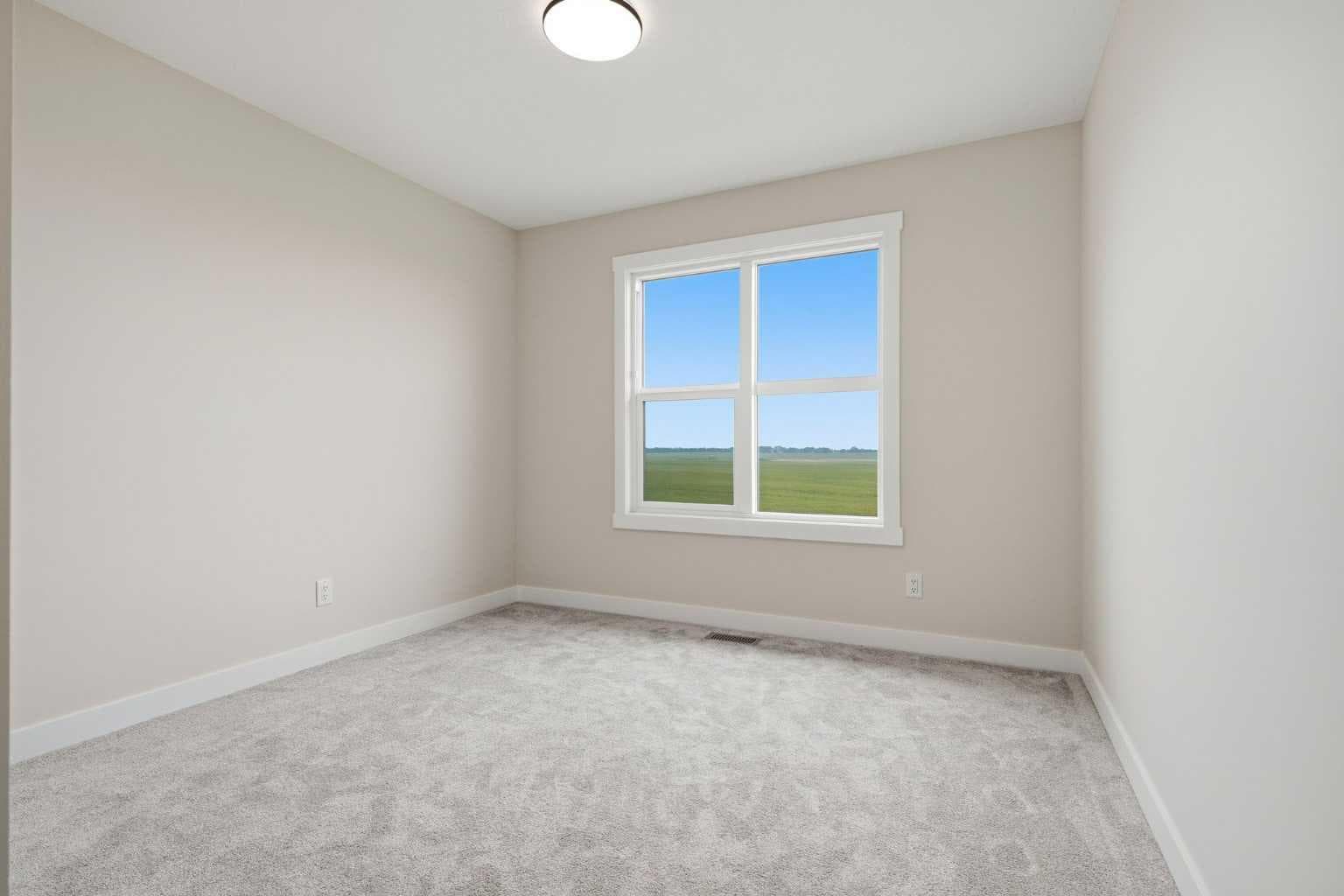 446 Kinniburgh Loop 