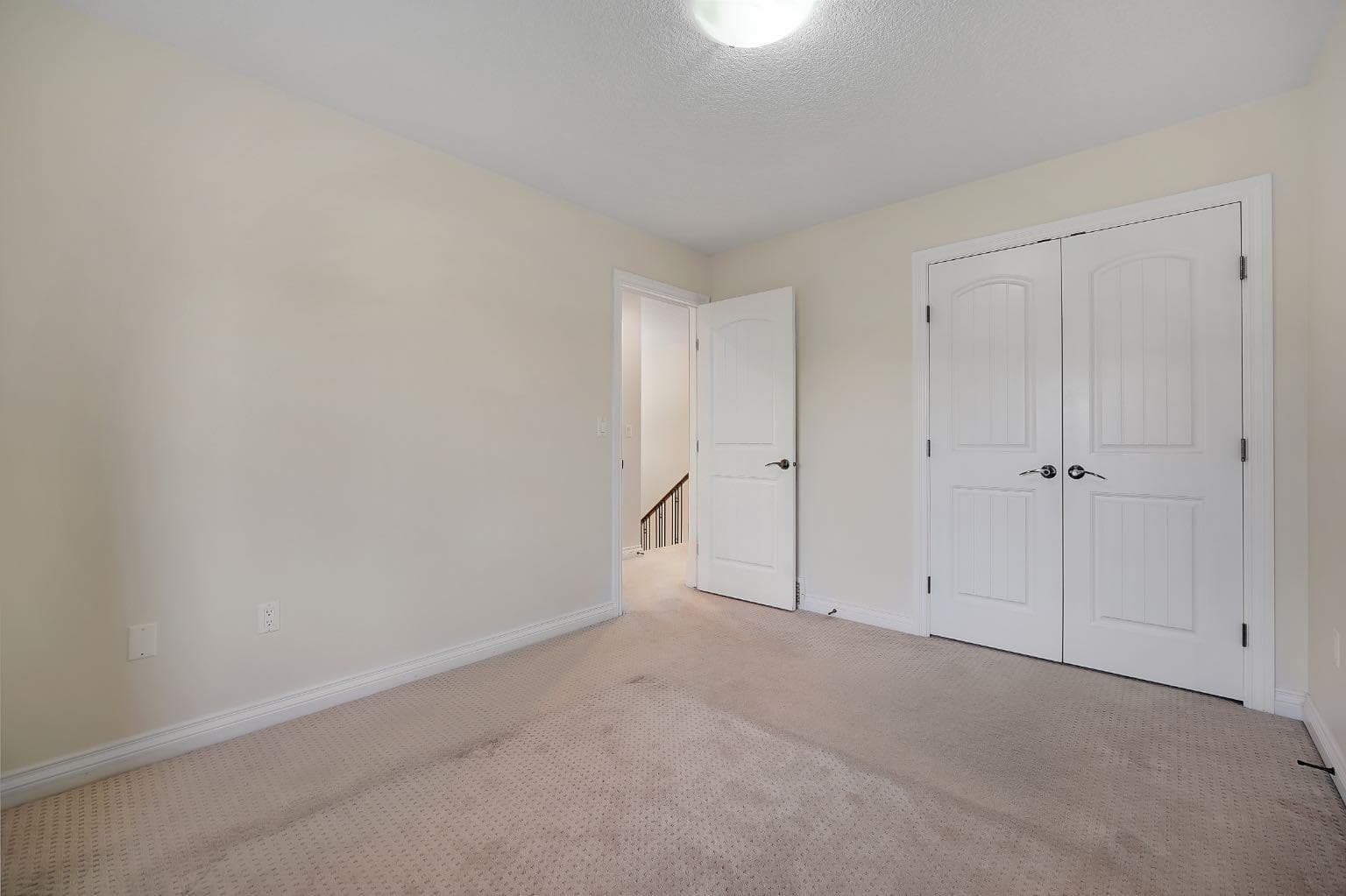 40 Baywater Court SW