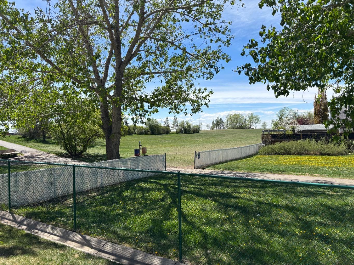602, 800 Yankee Valley Boulevard SE