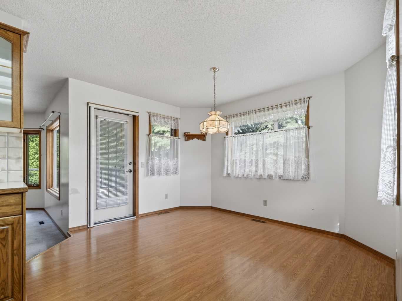 92 Scandia Hill NW