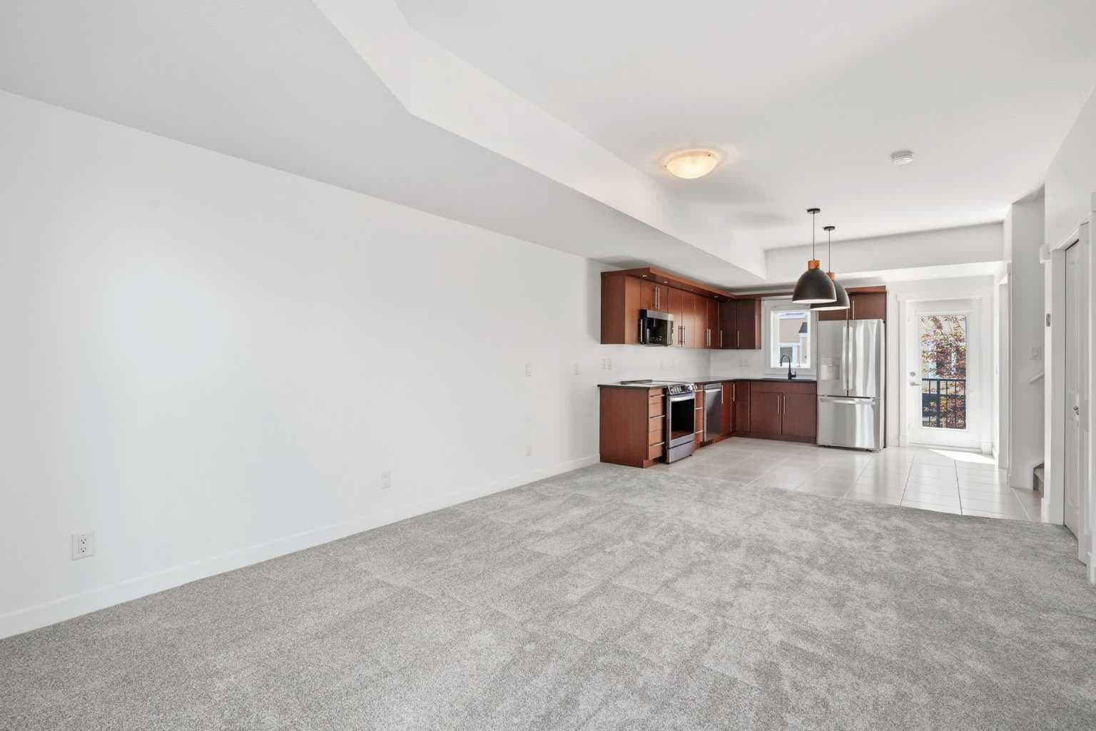 122 west springs Road SW