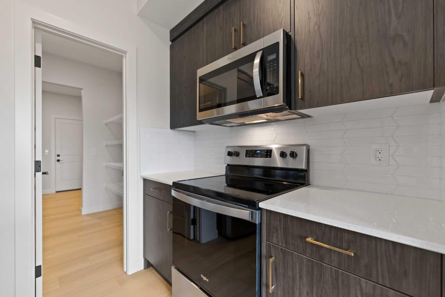 38 Waterford Mews 