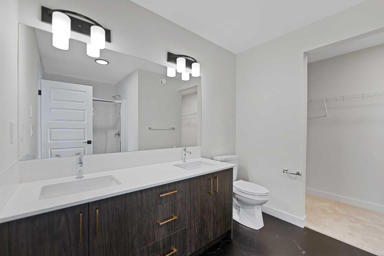 38 Waterford Mews 