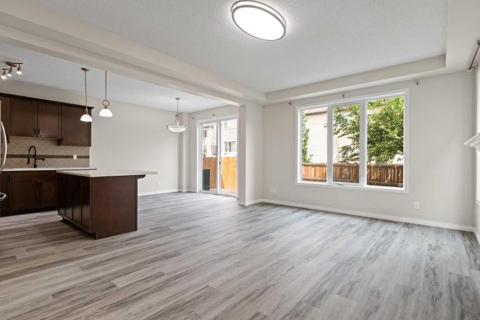 137 Windridge Road SW