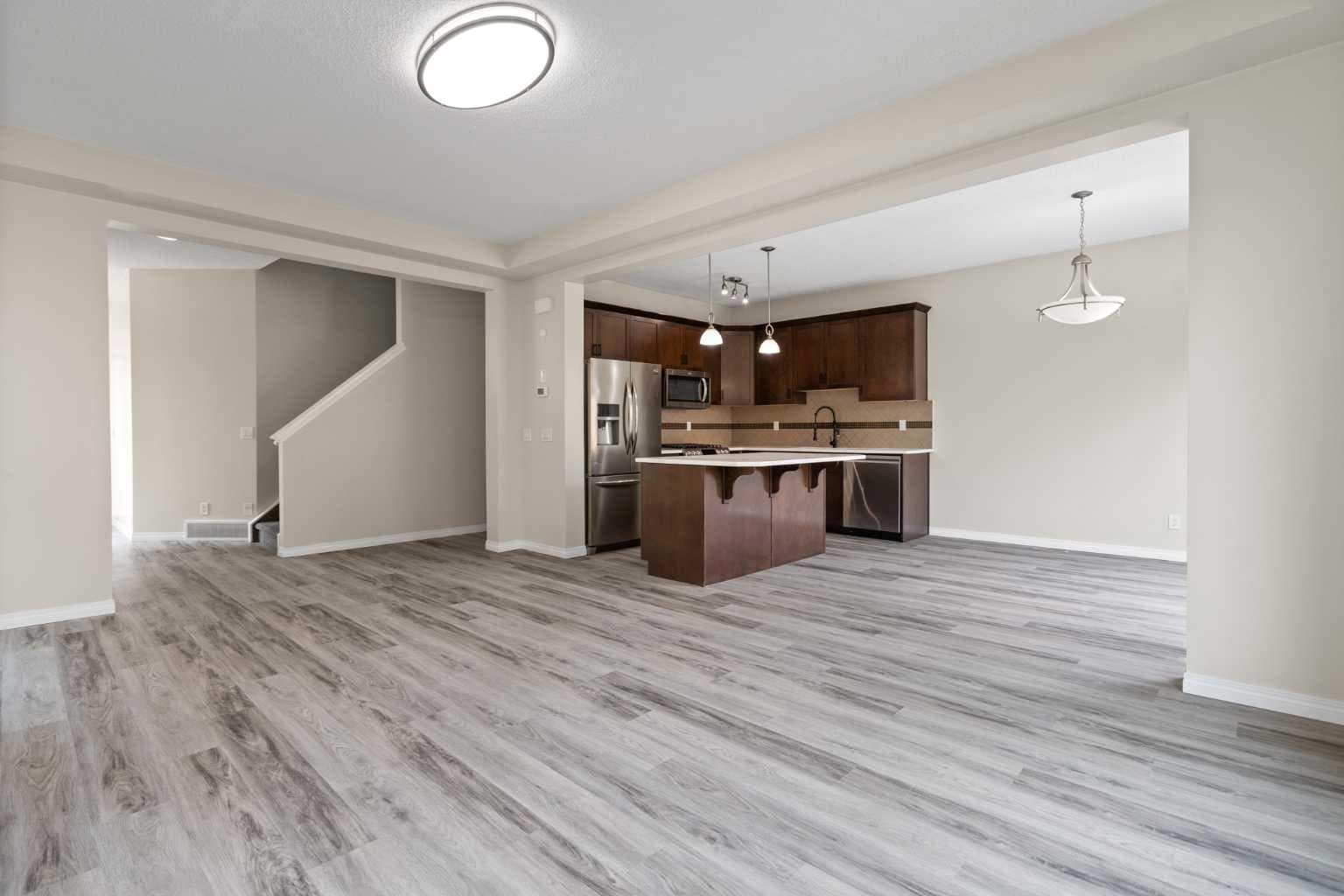 137 Windridge Road SW