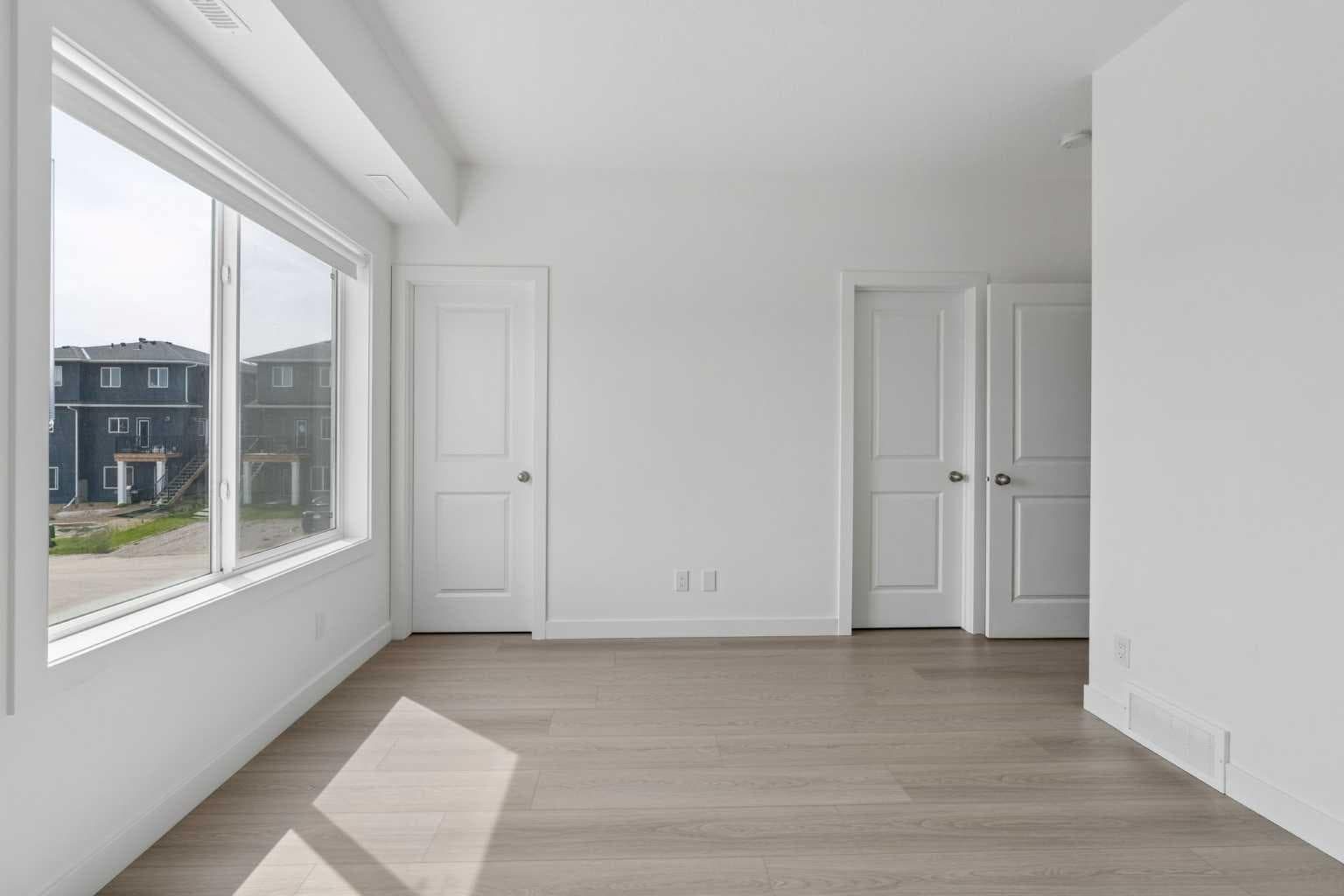 1001, 24 Rivercrest Drive 