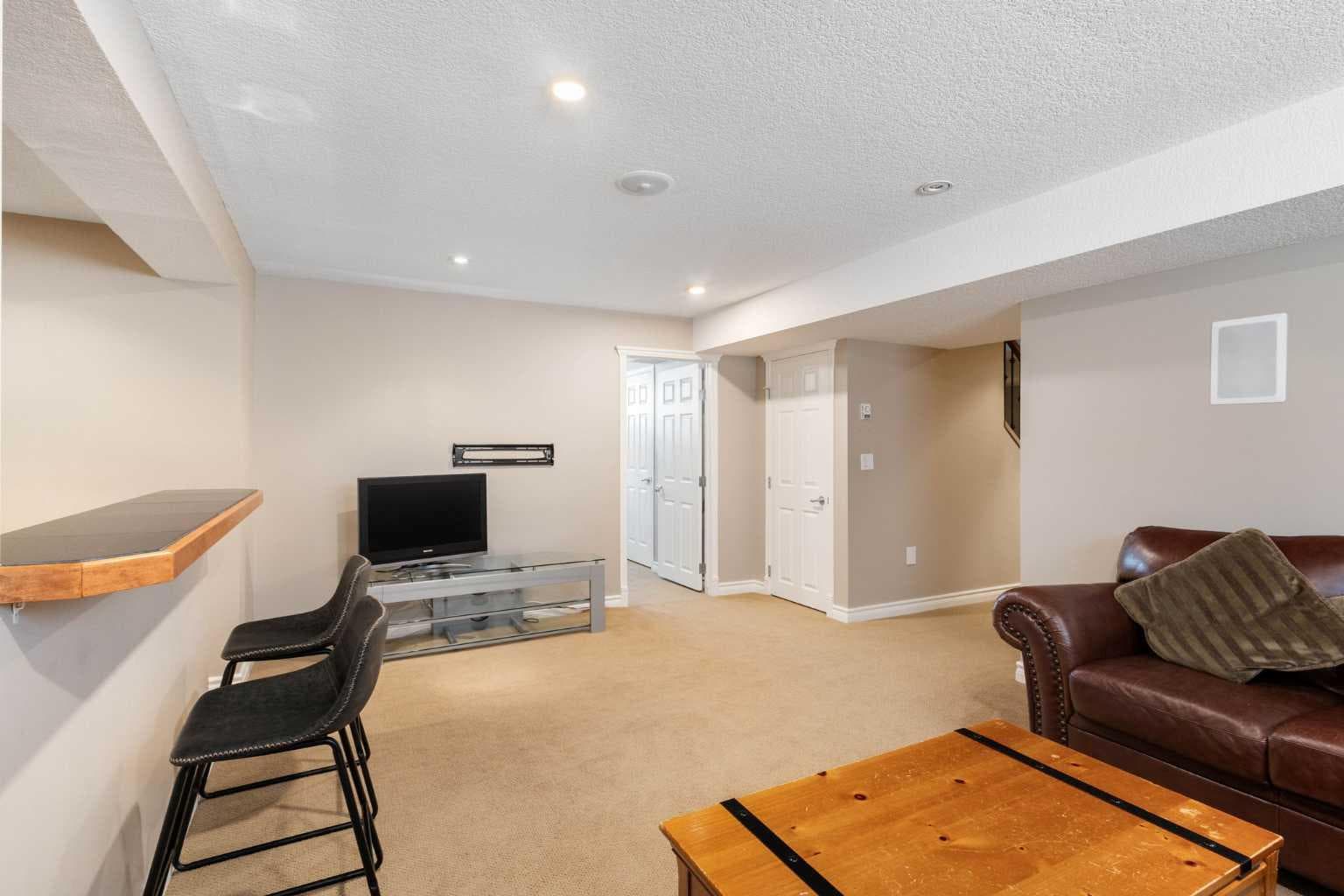 226 Springbank Place SW
