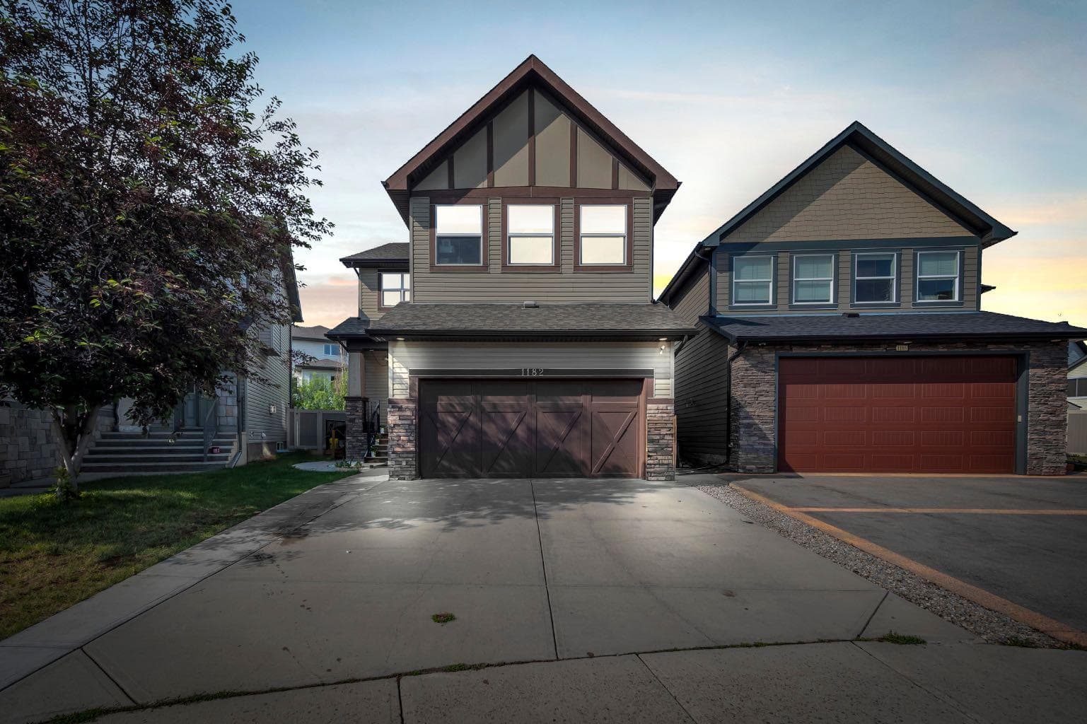 1182 Kingston Crescent SE